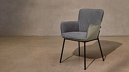 Der Stuhl 655 von Rolf Benz ist bei Grünbeck Einrichtungen 1050 Wien erhältlich.