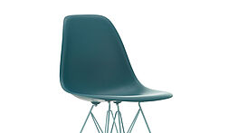 Der Eames Plastic Side Chair DSR ist jetzt bei Gruenbeck Einrichtungen in 1050 Wien erhaeltlich.